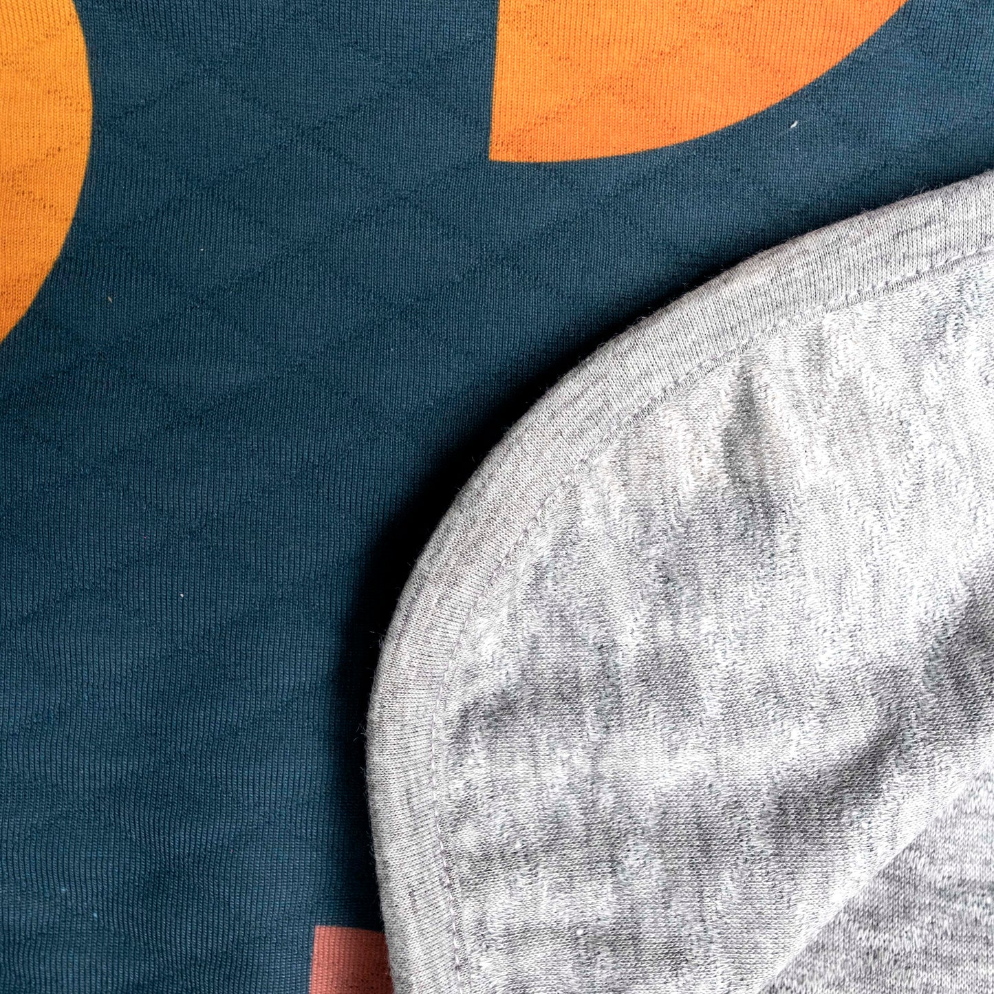 Maison Elmesa On The Go Blanket Pattern Series - Halfmoon Tosca