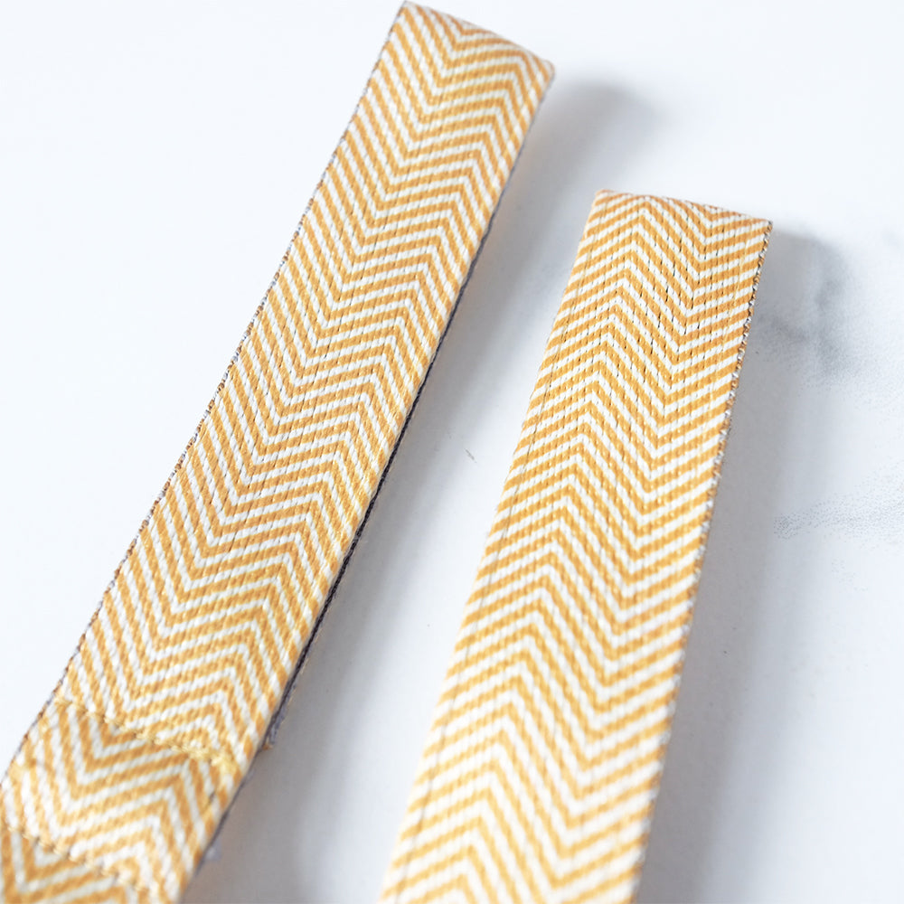Maison Elmesa On The Go Clips Latte - Chevron Yellow Strap