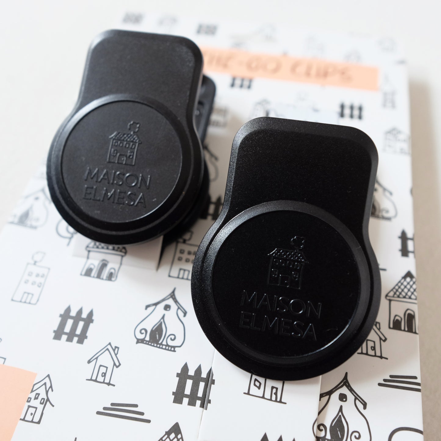 Maison Elmesa On The Go Clips Black - Polar Bear Strap