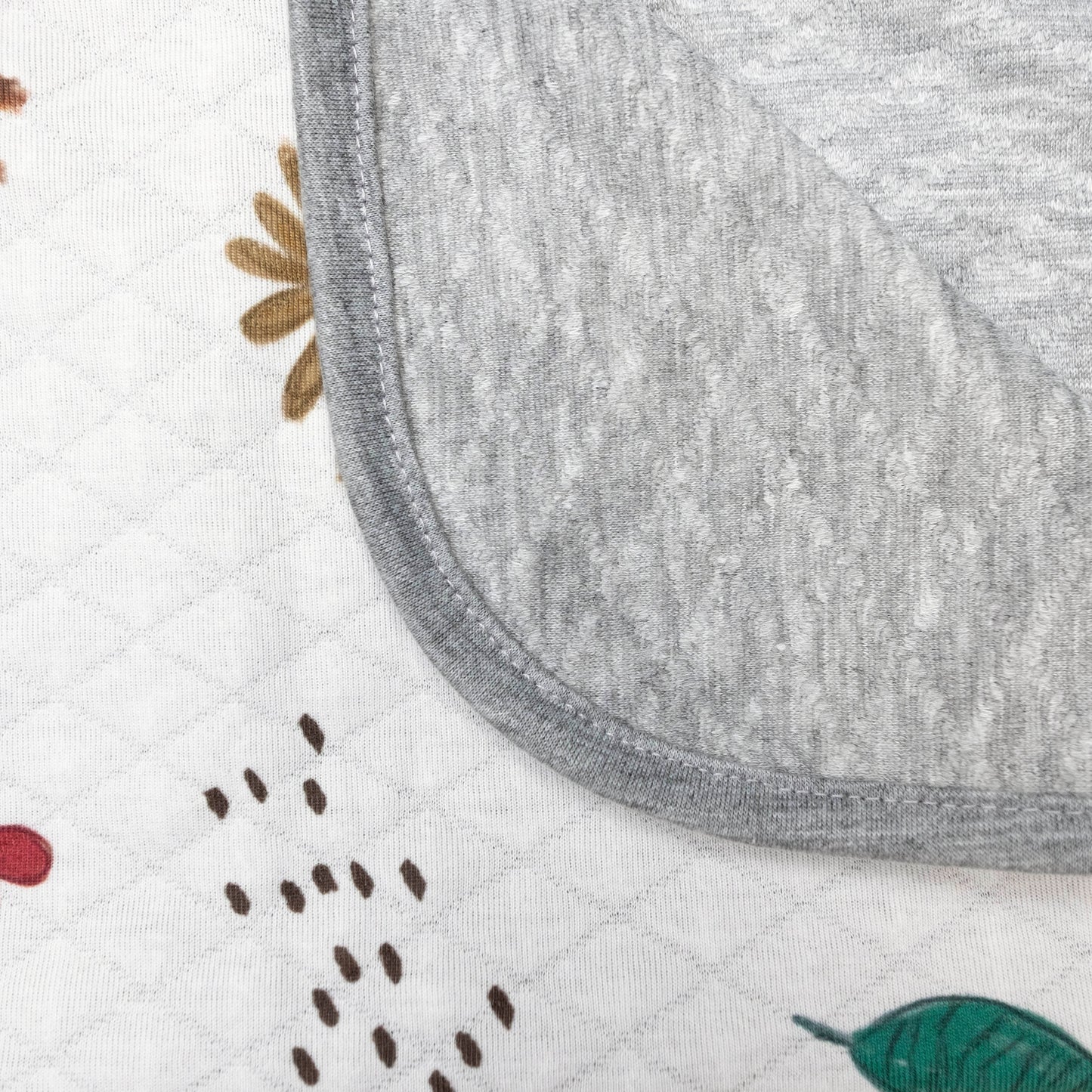 Maison Elmesa On The Go Blanket Pattern Series -  Animal Chalk